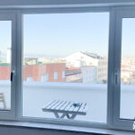 Pasos para instalar ventanas de forma segura y eficiente en tu casa